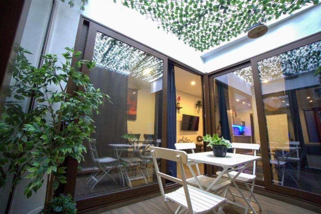 Rentalsevilla Looks Pretty And Modern Luaran gambar